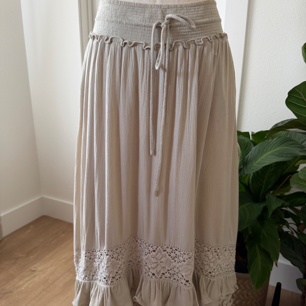 Three Bird Nest boho maxi skirt - Picture 2 of 2